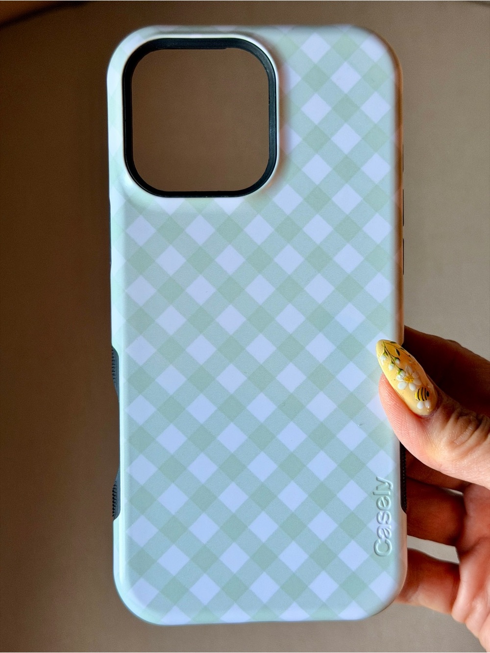 Casely BOLD + MagSafe Protective Case - iPhone 16 Pro Max - Pastel Mint Gingham
